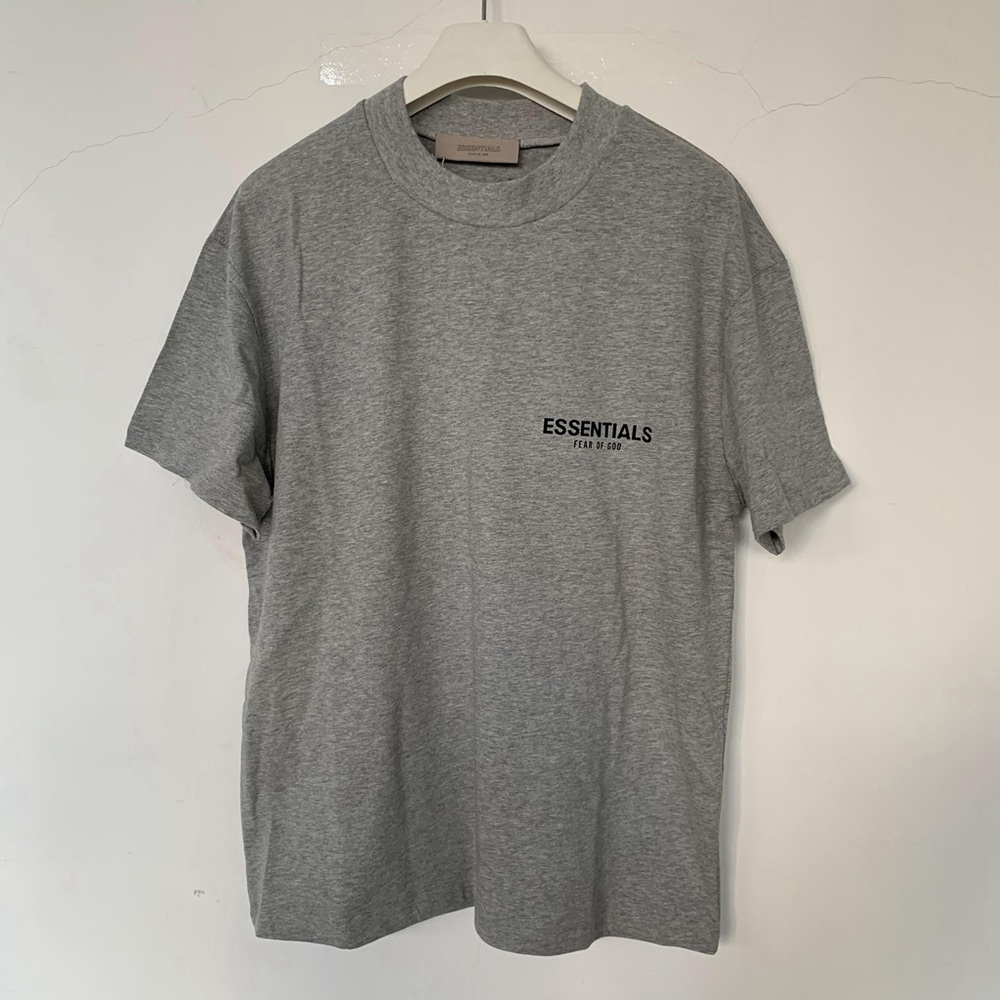 Essentials ss22 Gray Short Sleeve Tee